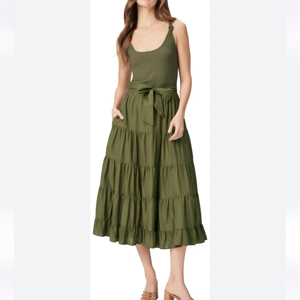 NEW PAIGE Samosa midi dress in olive green size 8